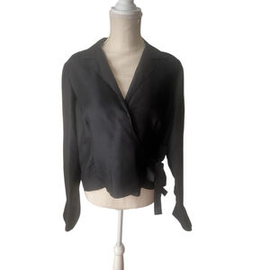 - Women's Robbie Bee 100% silk wrap Blouse, Size 14 color black